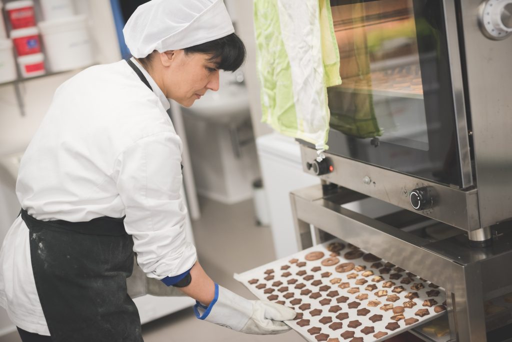 Matériel de pâtisserie: pourquoi opter pour la qualité professionnelle?